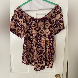 ELLA MOSS 100% silk flowy blouse